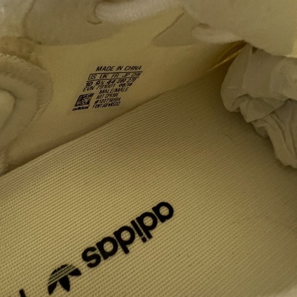 Adidas Yeezy Boost Cream White Size 10 main image 8